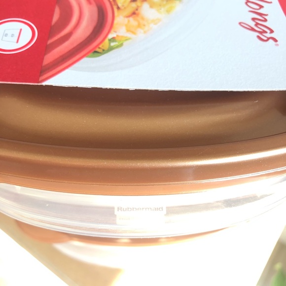 LIMITED EDITION 8 Piece Bronze Rubbermaid Storage - Picture 3 of 3